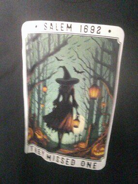 2XL Mens Salem Witch T-shirt-Good Condition-Freshly Washed-No Tags